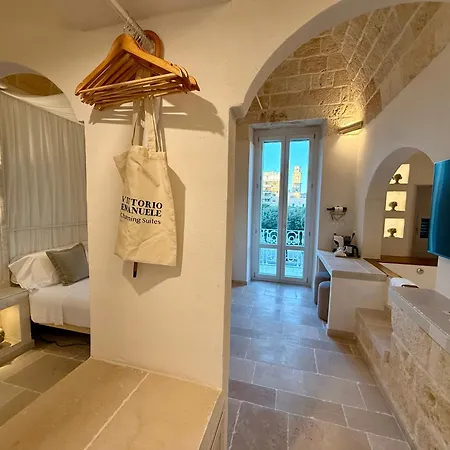 Vittorio Emanuele Charming