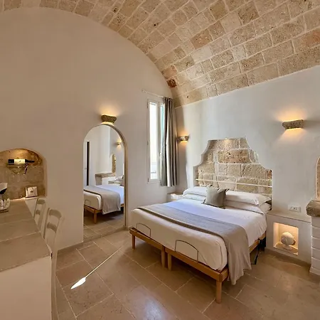 Vittorio Emanuele Charming 莫诺波利