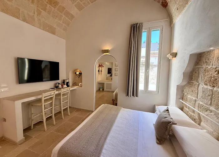 Vittorio Emanuele Charming