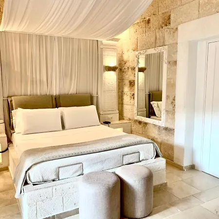 Vittorio Emanuele Charming 4* مونوبولي