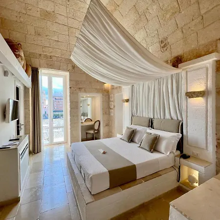 Vittorio Emanuele Charming 4*