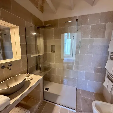 Vittorio Emanuele Charming モノーポリ