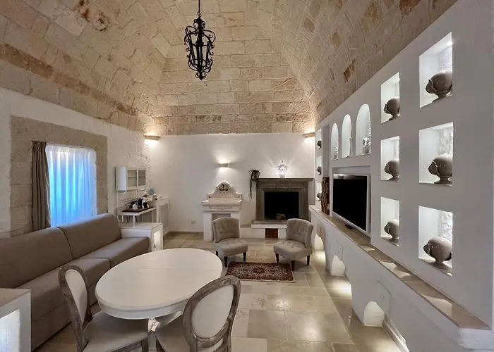 Konukevi Vittorio Emanuele Charming 4*